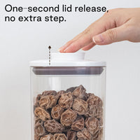 Airtight Glass Food Storage Bottle with Lid Sealed Grains Nuts and Kitchen Food Storage Box Container